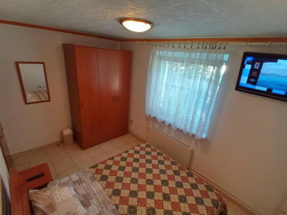 Ankaran Sobe Mara Apartment Luaran gambar