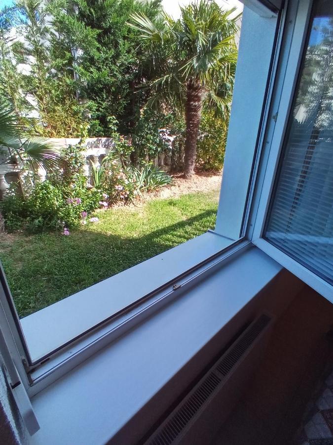 Ankaran Sobe Mara Apartment Luaran gambar