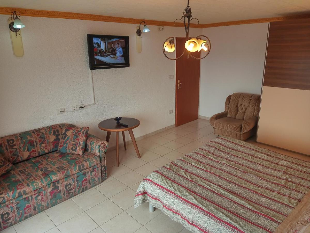 Ankaran Sobe Mara Apartment Luaran gambar