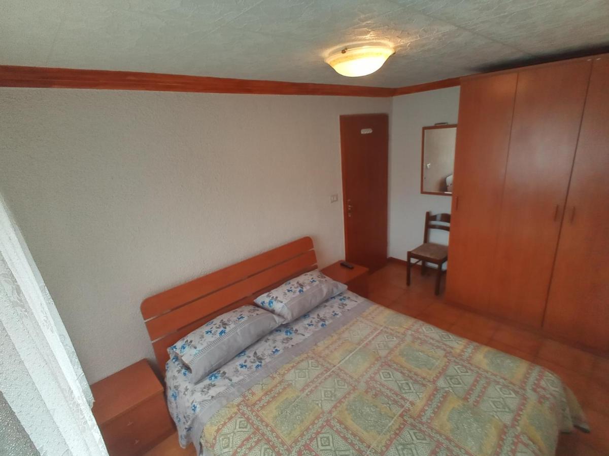 Ankaran Sobe Mara Apartment Luaran gambar