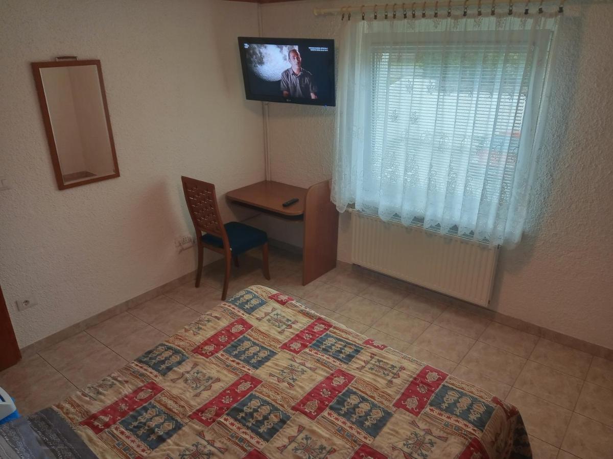 Ankaran Sobe Mara Apartment Luaran gambar