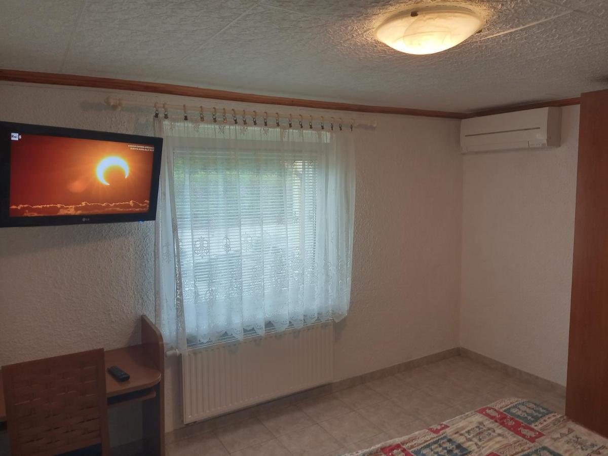 Ankaran Sobe Mara Apartment Luaran gambar